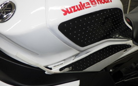 YAMAHA YZF-R1 2016