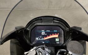 BMW M1000RR 2024 0P01