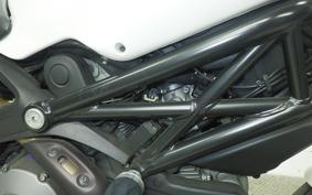 DUCATI MONSTER 696 2013