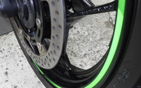 KAWASAKI ZX-25R 2002 ZX250E