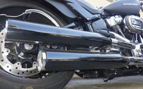 HARLEY FXBRS1870 2018