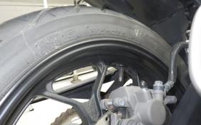 YAMAHA MT-25