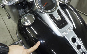 HARLEY FLBS 1870 2020