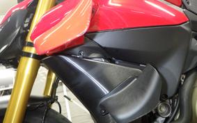 DUCATI STREETFIGHTER V4 S 2025