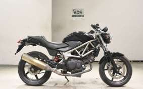 HONDA VTR 250 Gen. 2 MC33