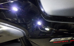 HONDA CB1300SB SUPER BOLDOR 2025 SC54