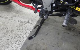 SUZUKI ジクサー250 SF ED22B