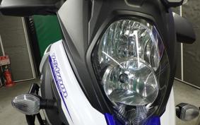 SUZUKI Vｽﾄﾛｰﾑ650XT 2020