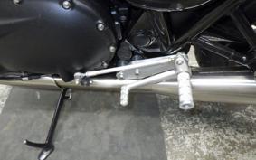 TRIUMPH STREET TWIN 2016