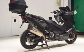 YAMAHA T-MAX 530 DX 2018