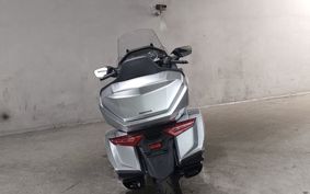 HONDA GL1800 TOUR DCT SC79