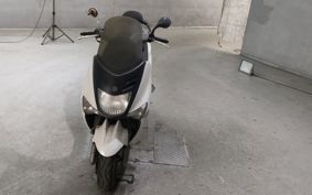 YAMAHA MAJESTY 125 SE27