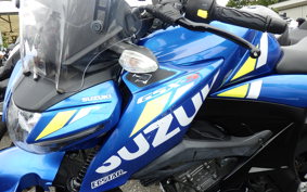 SUZUKI GSX-S125 DL32B