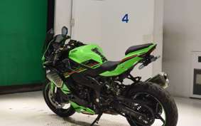 KAWASAKI ZX-4RR ZX400P