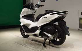 HONDA PCX125 2004 JK05