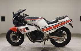 YAMAHA FZ400 R 1984 46X