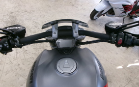 DUCATI DIAVEL BLACK STAR 2022 1G00