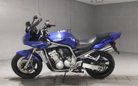 YAMAHA FZ1 FAZER 2002 RN06