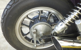 HONDA NV750 CUSTOM 1989 RC14