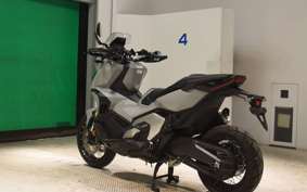 HONDA X-ADV 750 2023 RH10