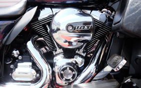 HARLEY  HARLEY FLHX103 2013 KBM