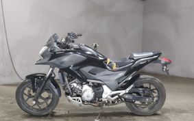 HONDA NC 700 X RC63