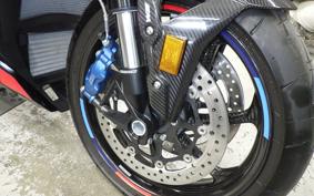 BMW M1000R 2024