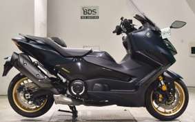 YAMAHA T-MAX 560 T 2018 SJ19J