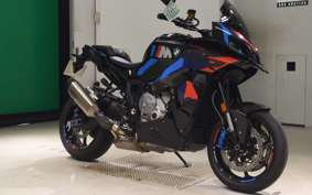 BMW M1000XR 2024