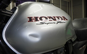 HONDA CB400SF VERSION R 1996