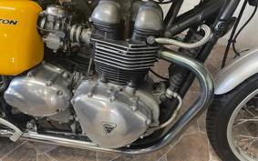TRIUMPH THRUXTON 2006 TJ9042