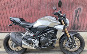HONDA CB250R MC52