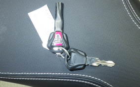 TRIUMPH STREET TRIPLE RS 2022