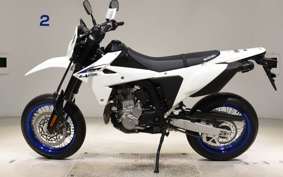 SUZUKI DR-Z4SM 2025 ER1AH
