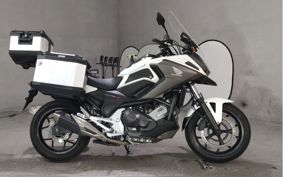 HONDA NC750X RC90