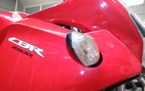 HONDA CBR250R A 2012 MC41
