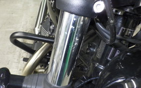 TRIUMPH BONNEVILLE BOBBER 2024