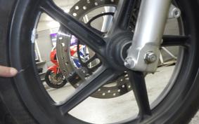 HONDA VTR 250 Gen. 2 2006 MC33