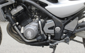 SUZUKI GSX250 ZR250C
