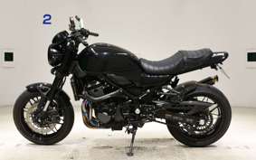 KAWASAKI Z900RS 2020 ZR900C