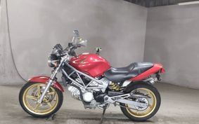 HONDA VTR 250 MC33