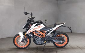 KTM 390 DUKE 2022 JPJ40