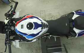 BMW M1000R 2023