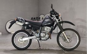SUZUKI DJEBEL250XC SJ45A