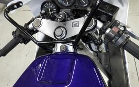 HONDA CBR250RR MC22