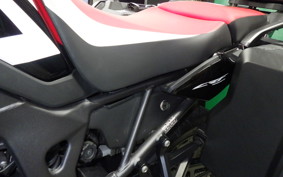 HONDA CRF1000L AFRICA TWIN DCT 2016 SD04