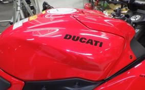 DUCATI ストリート FIGHTER V2S 2025