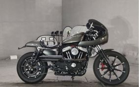 HARLEY XL883N 2017 LE2