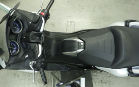 YAMAHA T-MAX 530 DX 2019 SJ15J