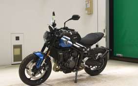 TRIUMPH TRIDENT 660 2026